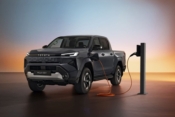 Toyota Hilux Electric (2026): обзор первого электрического пикапа-легенды фото 3