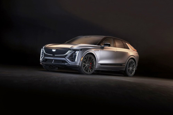 Cadillac Lyriq V (2026): обзор высокопроизводительного электрического SUV фото 2