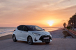 Toyota Yaris Full Hybrid: обзор экономичного городского хэтчбека фото 2