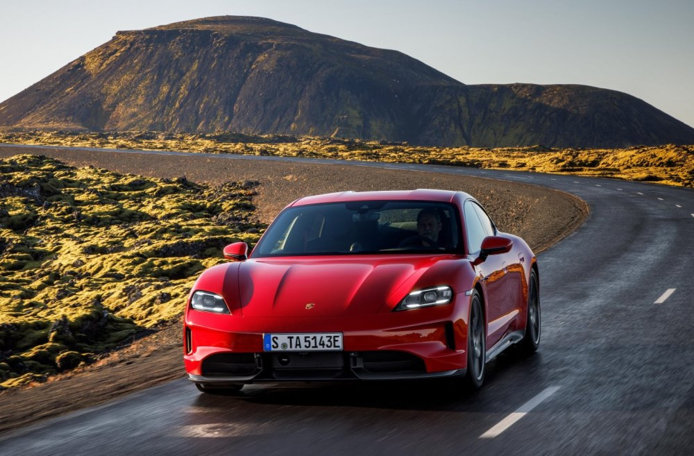 Porsche Taycan GTS (Y1A, 2024): характеристики, комплектация и дизайн