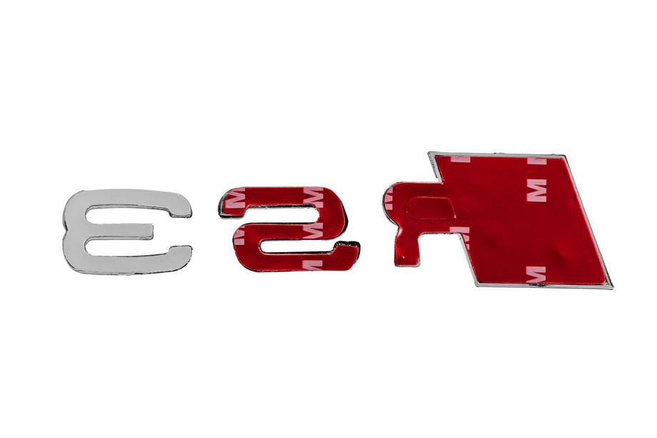 Audi Эмблема RS3 Фото 4