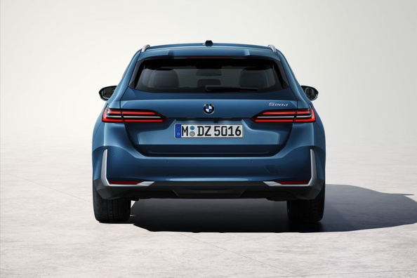 BMW 5 Series Touring (G61): универсал бизнес-класса с премиальным комфортом фото 4
