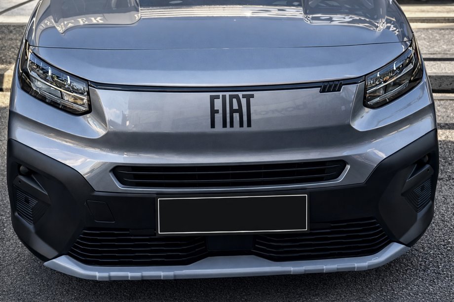 Peugeot Partner/Rifter 2019- гг. Накладка (лип-спойлер) на передний бампер (2025+, ABS, под покраску) Фото 1
