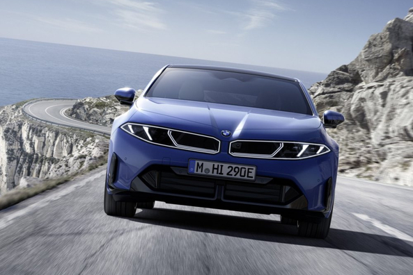 Обзор BMW i3 2026: новый электрический седан немецкой марки