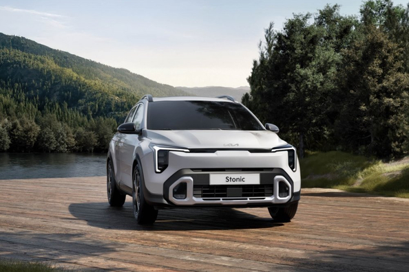Обзор Kia Stonic 2025: стильный компактный кроссовер