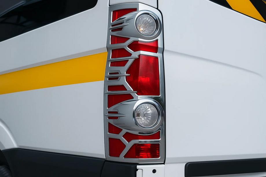 Volkswagen Crafter 2006-2016 гг. Хром Накладки на Задние Фонари (2 шт, пластик) Image