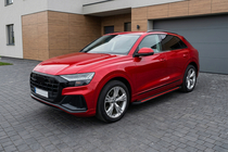 Audi Q8 2018- гг. Боковые пороги Maya Red (2 шт., алюминий) фото 1