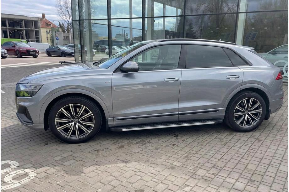 Audi Q8 2018- гг. Боковые пороги Bosphorus Grey (2 шт., алюминий) Image