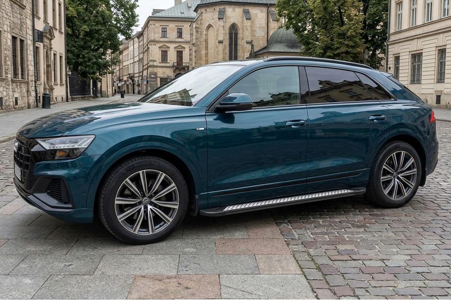 Audi Q8 2018- гг. Боковые Подножки Vision New Black (2 шт., Алюминий) Image