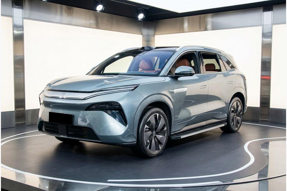 BYD Tang 2025– гг. Боковые пороги Maya V1 (2 шт., алюминий) Image