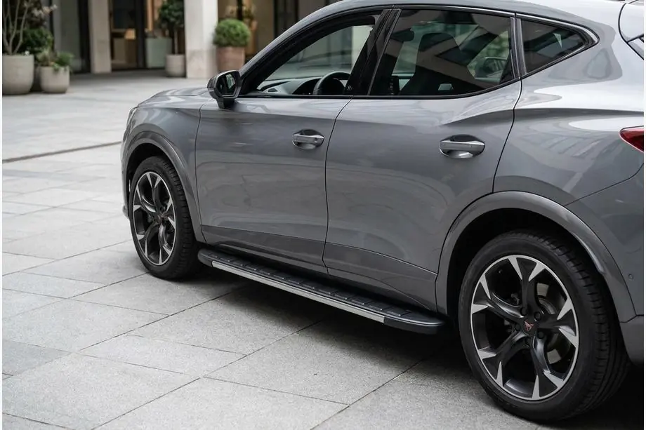Cupra Formentor 2020- гг. Боковые Подножки Duru (2 шт., Алюминий) Image