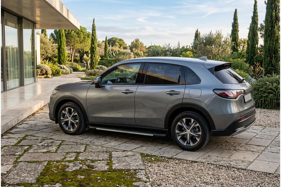 Honda ZR-V 2022- гг. Боковые пороги Bosphorus Grey (2 шт., алюминий) Image
