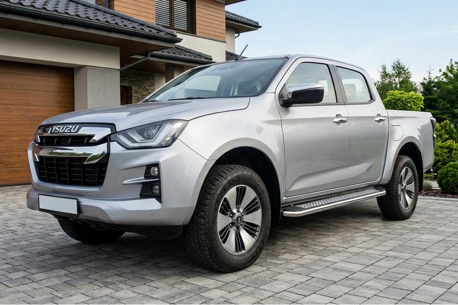 Isuzu D-Max 2019- гг. Боковые Подножки Maydos V2 (2 шт., Алюминий и Нержавеющая Сталь) Image