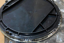 Mercedes GL/GLS class X166 2012-2019 гг. Уценка: передняя эмблема под стеклом, хромированная окантовка A0008880111 (для GLS) фото 3