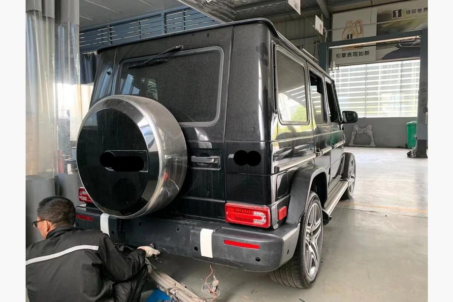 Mercedes G class W463 1990-2018 гг. Расширители арок G63 AMG 2018-style (задние, для авто с установленным комплектом рестайлинга) Фото 3