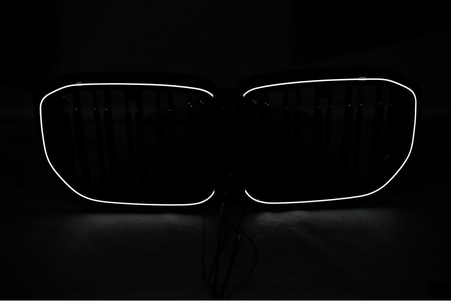 BMW X5 G05 2019–2026 гг. Ноздри M-Look LED (2023+) Фото 9