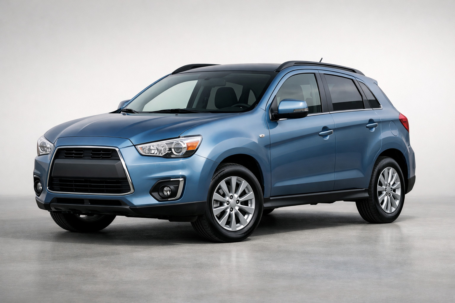 Обзор Mitsubishi ASX 2010–2023: маленький кроссовер с долгой жизнью