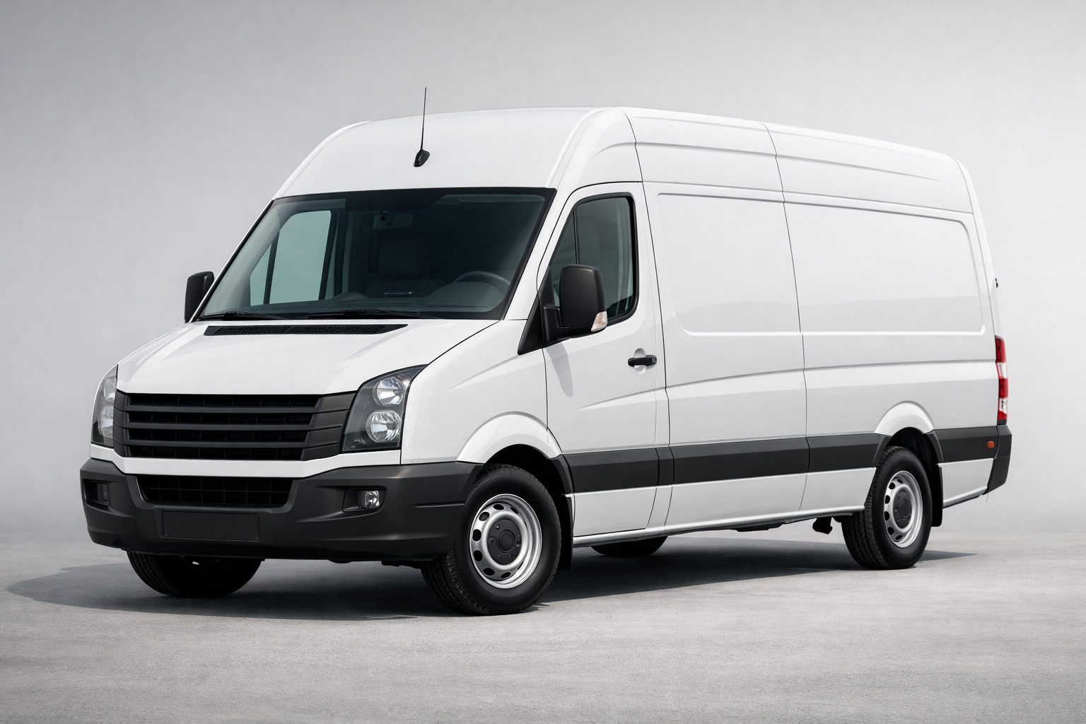 Обзор Volkswagen Crafter 2016–н.в.: большой фургон для работы без пафоса