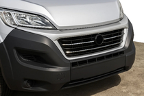 Fiat Ducato 2006-2025 гг. Хром накладки на решетку радиатора 2014-2022 (3 шт, нержавейка) фото 1