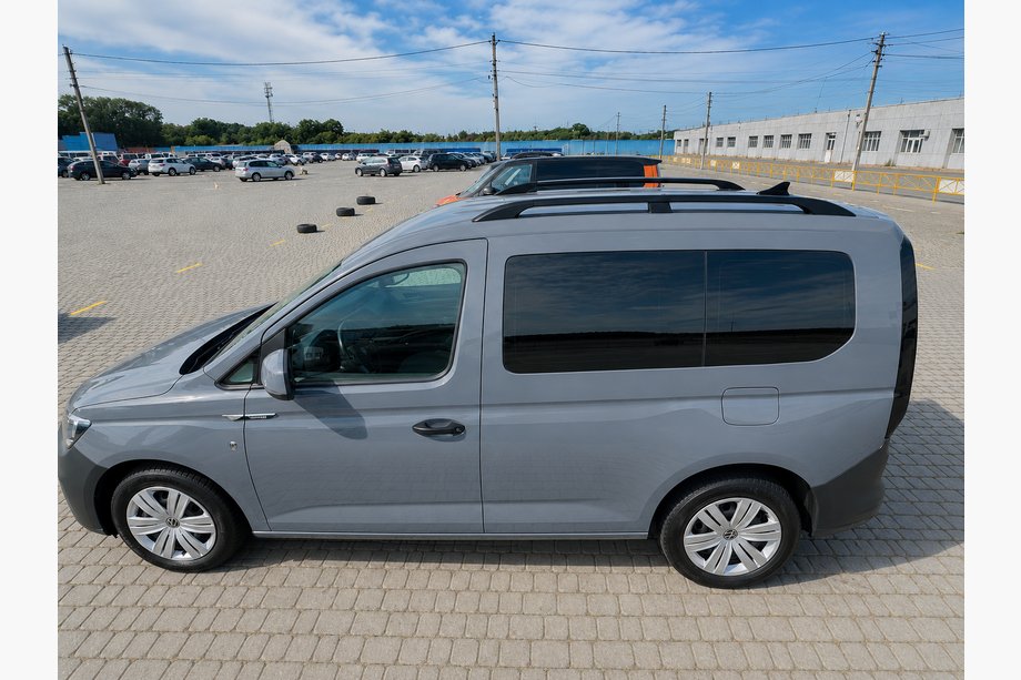 Ford Connect 2021- гг. Рейлинги на крышу черные (турецкий дизайн) Макси база, Пластиковые ножки Фото 3