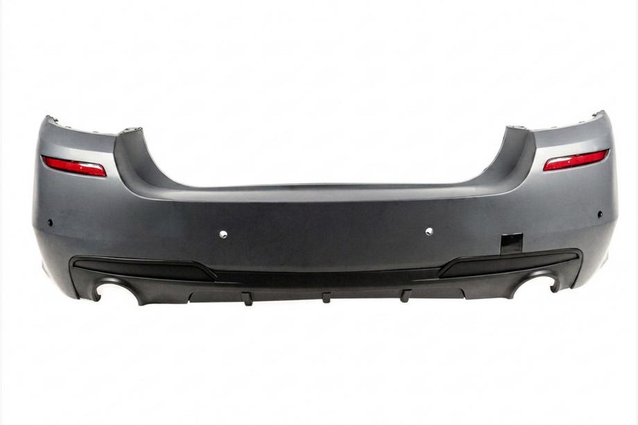 BMW 5 серия F10/F11 2010–2016 гг. Задний бампер с диффузором M-Performance (для F10, под двусторонний одинарный выхлоп) Фото 1