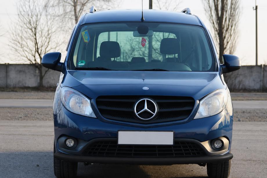 Mercedes Citan 2013-2021 гг. Передняя защита ST008 Black (нерж.) Фото 3