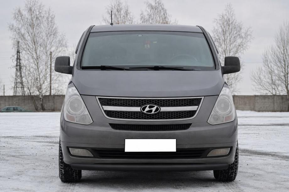 Hyundai H300, H1, Starex 2008-2020 гг. Передняя защита ST008 Черная (Нержавейка) Фото 1