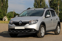 Renault Sandero 2013-2022 гг. Передняя дуга ST015 Black (нерж.) фото 1