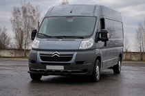 Peugeot Boxer 2006-2025 гг. Передняя дуга ST015 Black (нерж.) фото 1