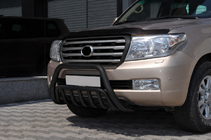 Toyota Land Cruiser 200 2007-2021 гг. Передняя дуга WT002 Черная (нерж. сталь) фото 3