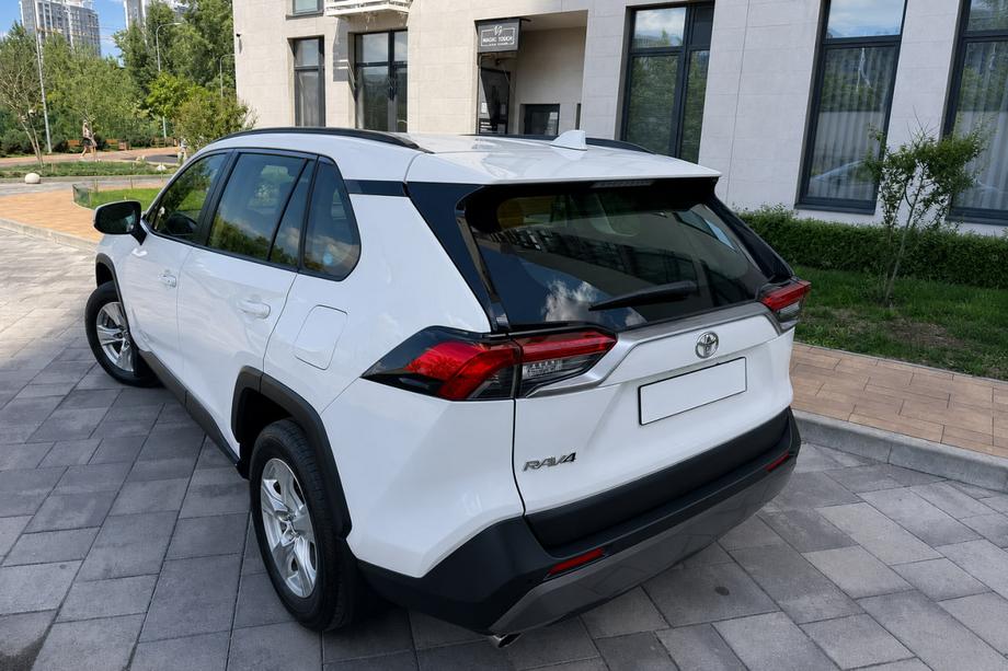 Toyota Rav 4 2019–2025 гг. Интегрированные рейлинги черные OEM V2 (Алюминий) Image