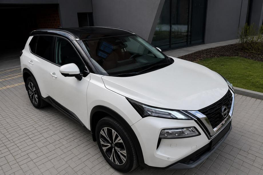 Nissan X-trail T33/Rogue 2022- гг. Интегрированные рейлинги черные OEM (ABS-пластик, установка на клей) Фото 2
