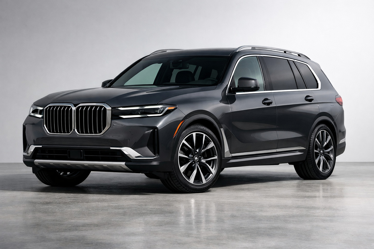 Обзор BMW X7 (G07): большой премиальный SUV для семьи и поездок
