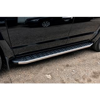 Боковые Подножки BlackLine (2 шт, Алюминий) Volkswagen Amarok 2010-2022 гг. фото 1