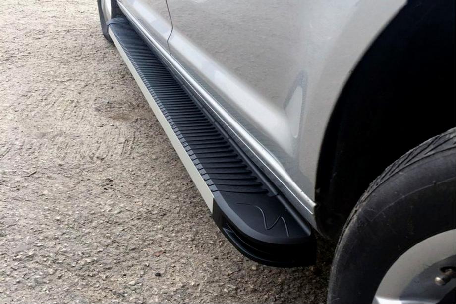 Volkswagen Caddy 2004-2010 гг. Боковые Подножки MAYA (2 шт., Алюминий) Макси База Image