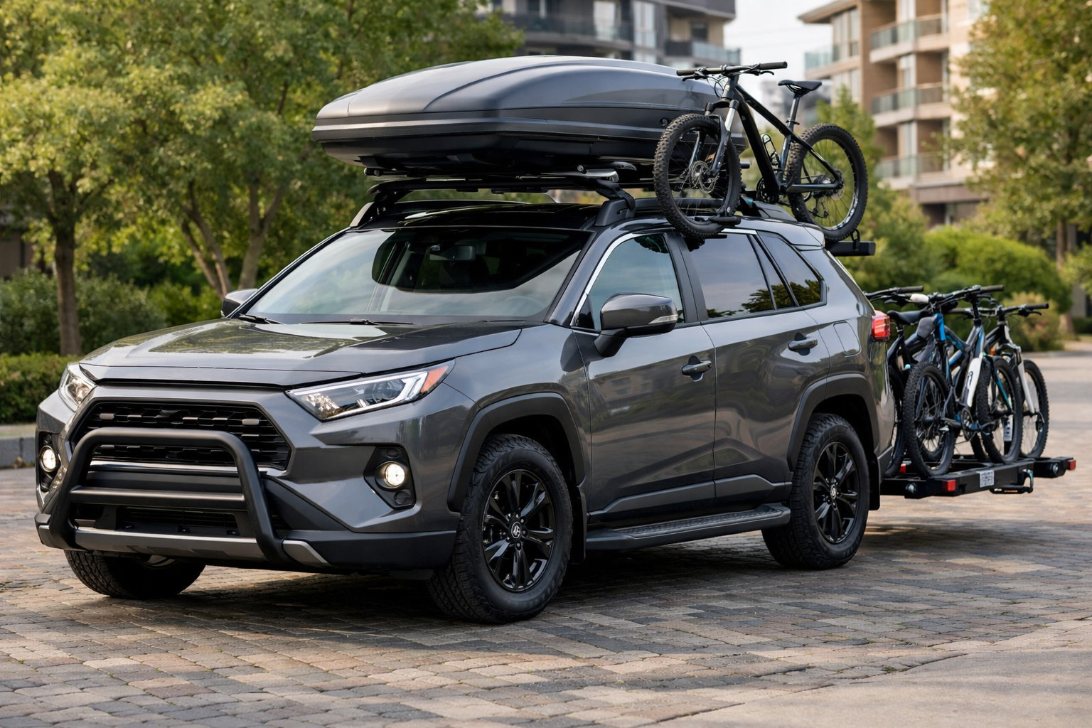 Что установить на Toyota RAV4 2019+ после покупки для города и семейных поездок