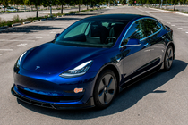 Tesla Model 3 2017- гг. Накладка на передний бампер Lip Fast (для 2017-2023) фото 4