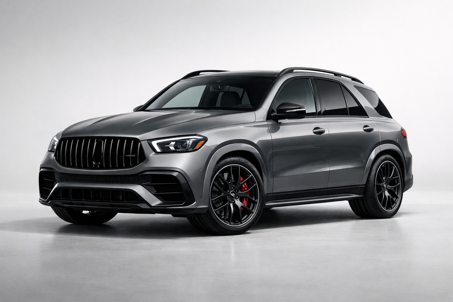 Новый Mercedes-AMG GLE 63 S сохранил V8: что изменилось в 2026 году