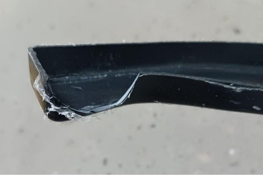 BMW 5 серия F10/F11 2010–2016 гг. Уценка Передний лип-спойлер DPT V2 (для M5, черный глянец) Фото 2