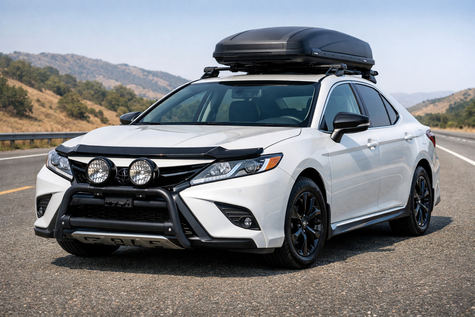 Что поставить на Toyota Camry 2017–2023 для трассы и защиты передка