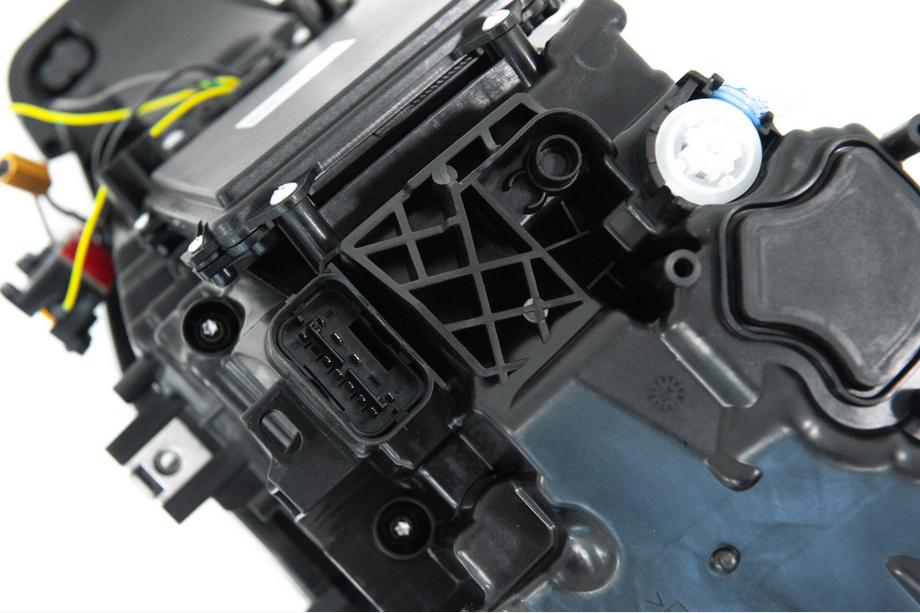 BMW 3 серия F30/F31 2012-2019 гг. Передние фары G20-style (с Xenon на LED, 2 шт) Фото 12