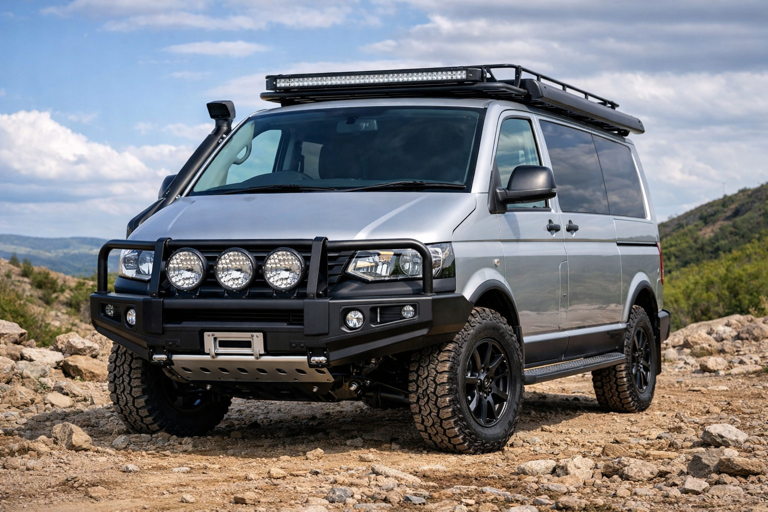 Что поставить на Volkswagen T5 Transporter для трассы, камней и защиты передка