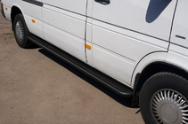 Volkswagen LT 1995-2006 гг. Боковые пороги Premium Black (2 шт., нерж. сталь) фото 3