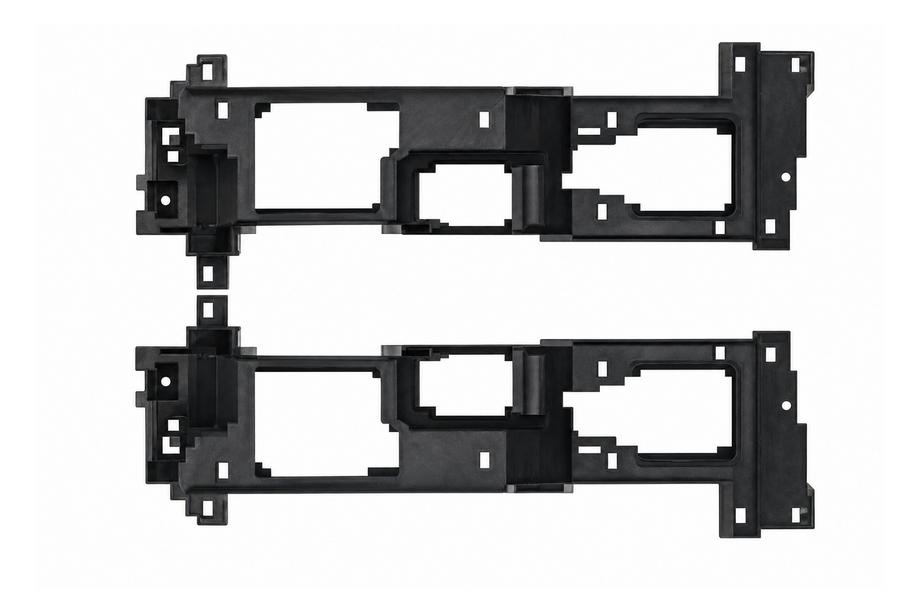 Range Rover IV L405 2013-2021 гг. Кронштейн противотуманной фары переднего бампера (2013) Image