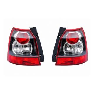 Задние фонари красно-белые (2010) Land Rover Freelander II 2006–2014 гг.
