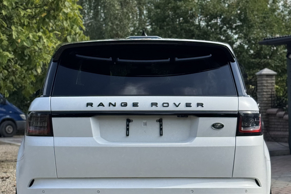 Range Rover Sport L494 2018–2022: установка обвеса SVR — наши работы фото 15