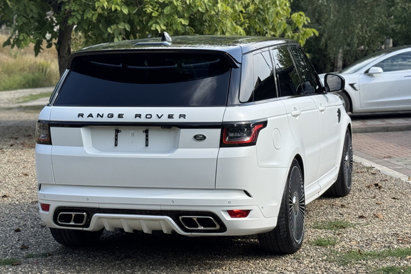 Range Rover Sport L494 2018–2022: установка обвеса SVR — наши работы фото 12