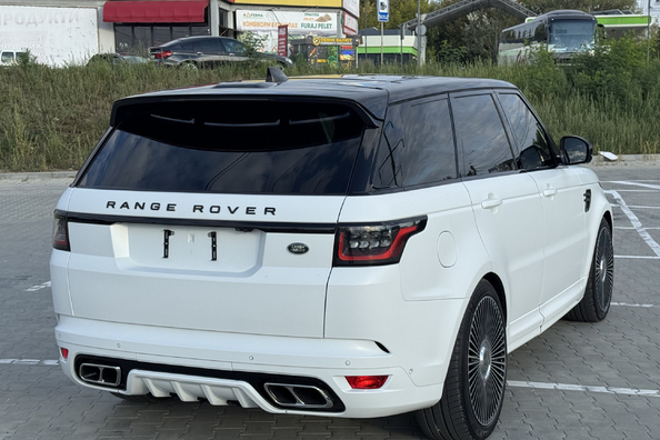 Range Rover Sport L494 2018–2022: установка обвеса SVR — наши работы фото 8