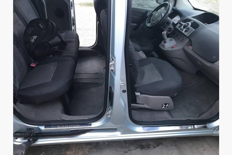 Renault Kangoo 2008–2020 гг. Накладки на пороги Carmos V1 (4шт, нержавейка) Image