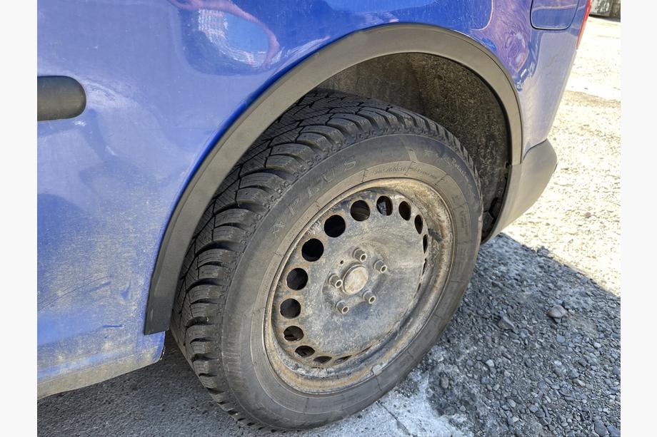 Volkswagen Caddy 2004-2010 гг. Расширители арок (черный мат) Короткая база, 2 сдвижные двери (металл) Фото 9